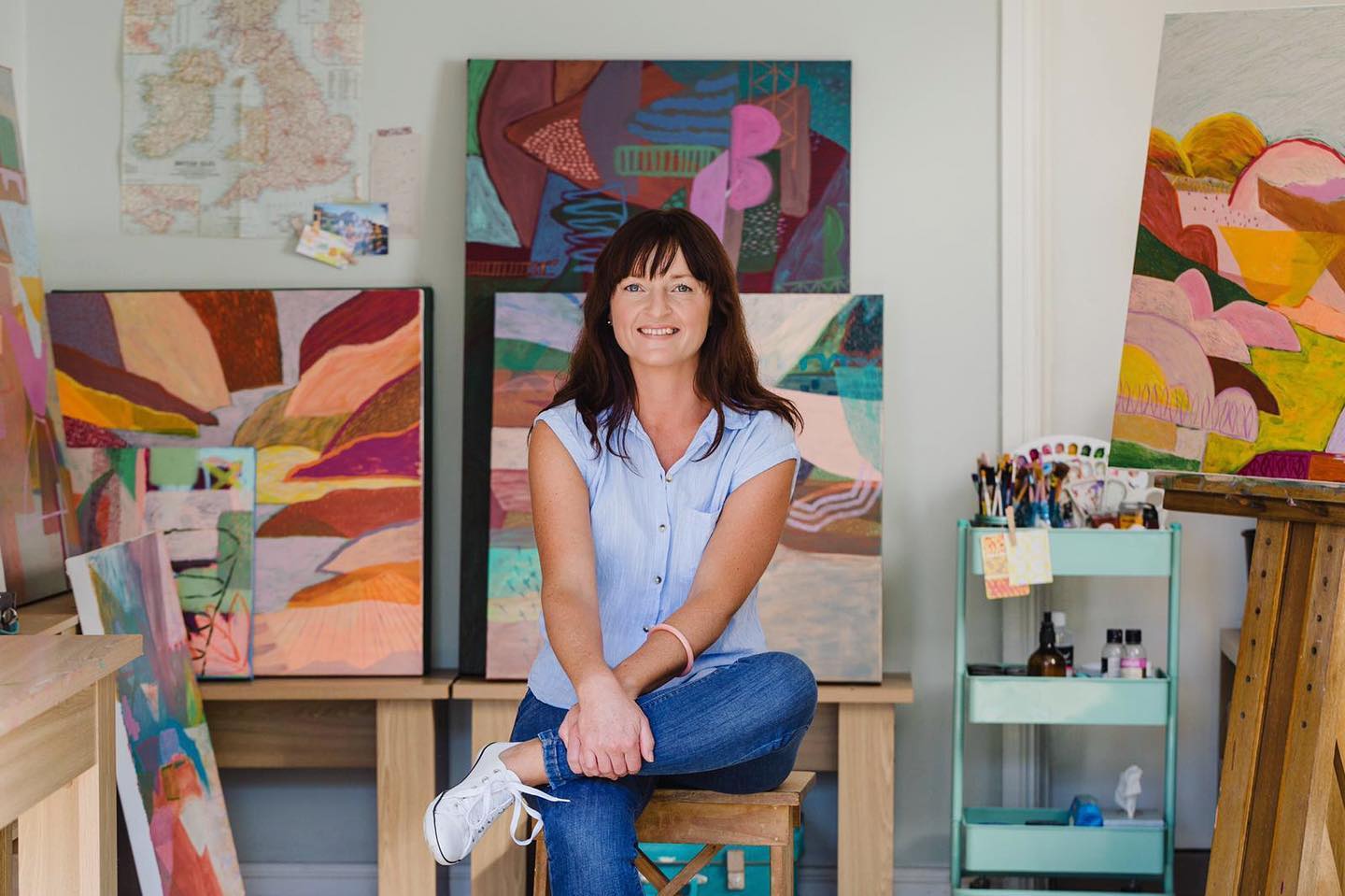 Love the abstract art featured on our Pop Up Pots? Meet the artist Jackie Anderson