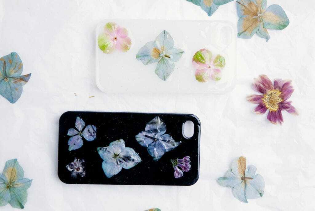 15 pressed flower crafts and activities for kids